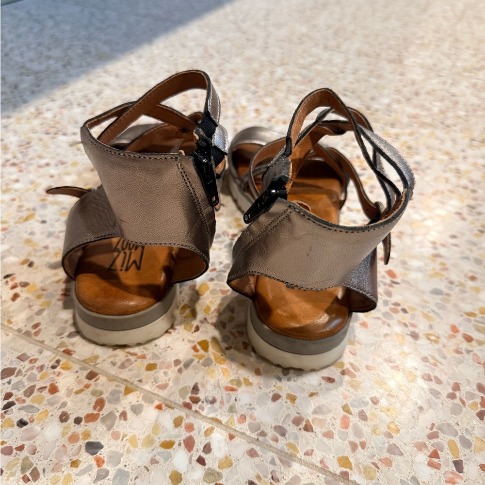 Miz Mooz Metallic Silver Strappy Sandals - Picture 3 of 4